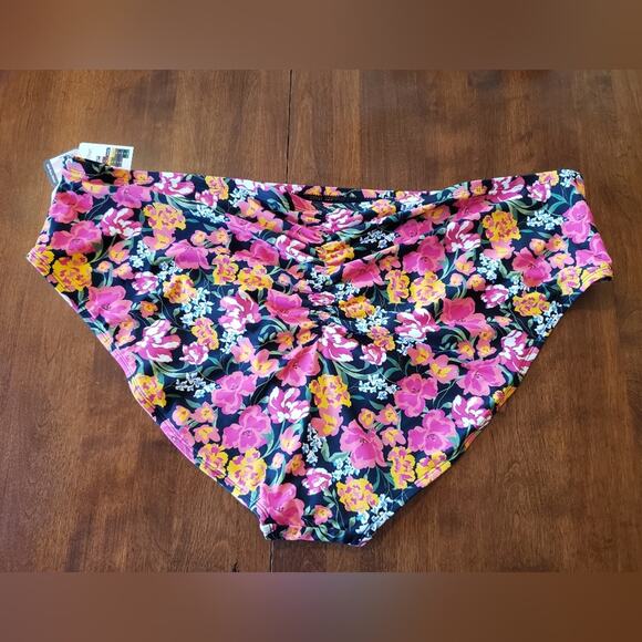 Time and Tru NWT swim suit magenta and floral removable pads mid rise bikini 3X - Picture 12 of 14